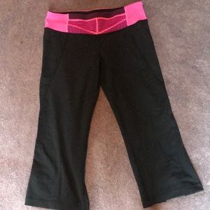 Lulu lemon size 10 crop pants